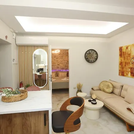 Holiday home The Cat House Syros